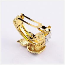 新光飾品韓國(guó)流行美發(fā)頭飾 奧地利水晶盤發(fā)頭飾引領(lǐng)時(shí)尚潮流